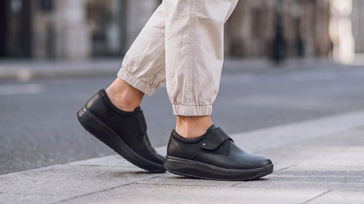 Quali scarpe sono adatte in caso di alluce valgo?